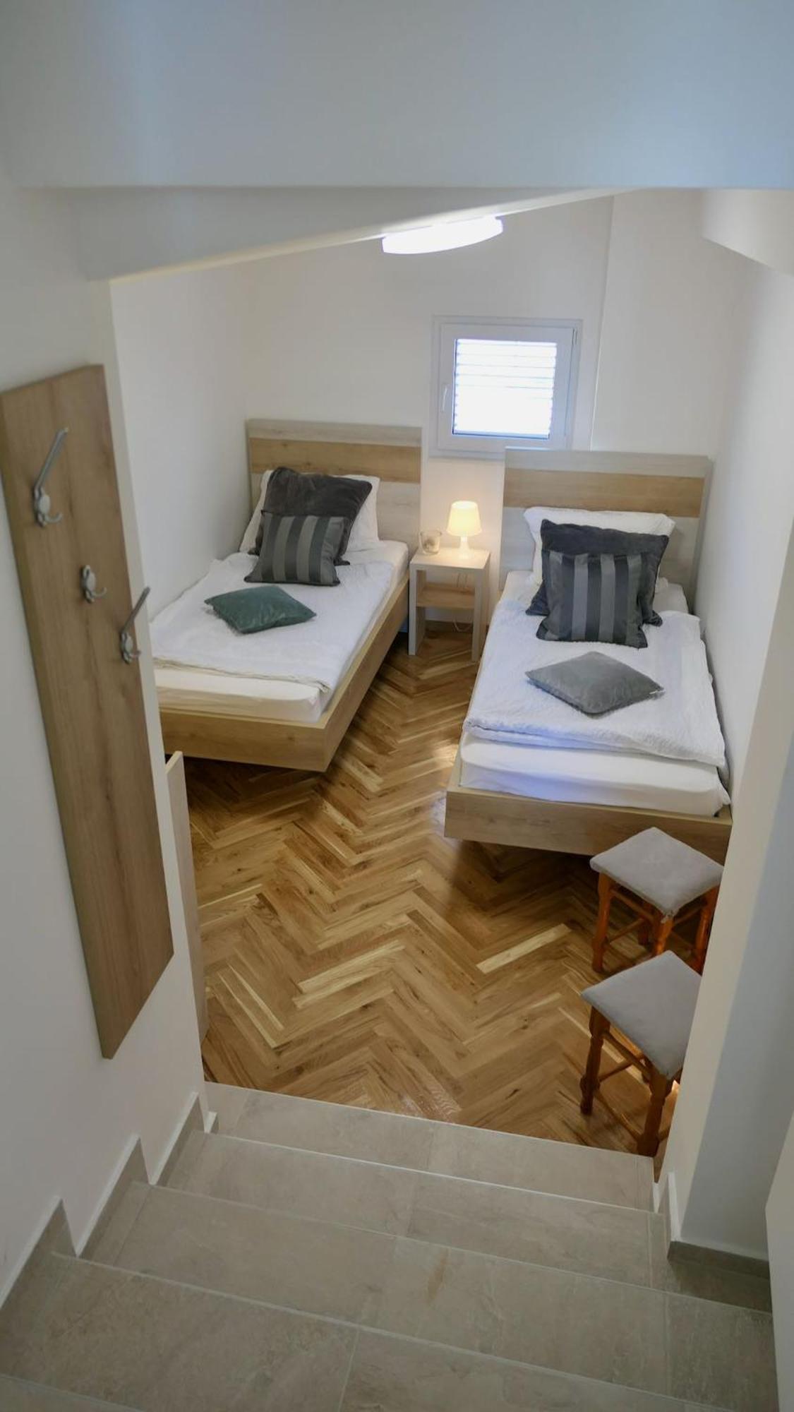 Apartments Villa Agatha Sveti Filip i Jakov Rom bilde
